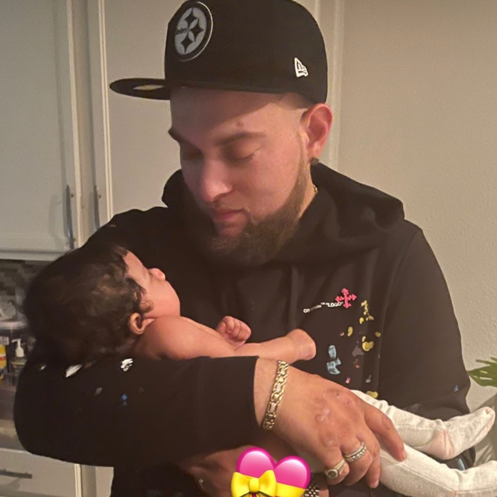 Meet your Posher, Fam